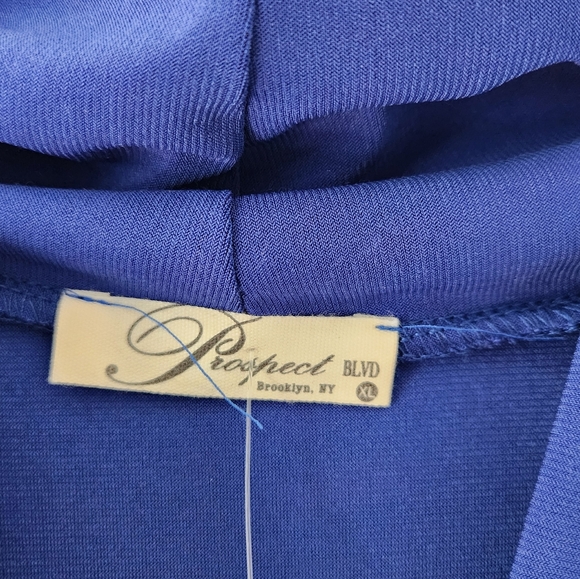 NWT Blue Prospect Boulevard sleeveless top with tie neck details size XL - Picture 4 of 4